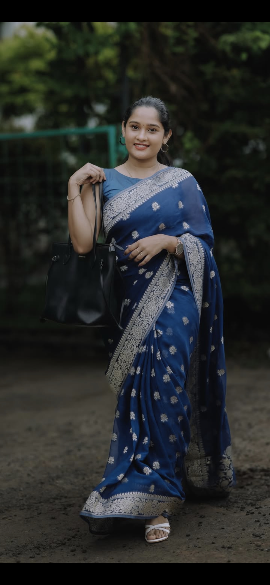 Amy teal blue - image 1